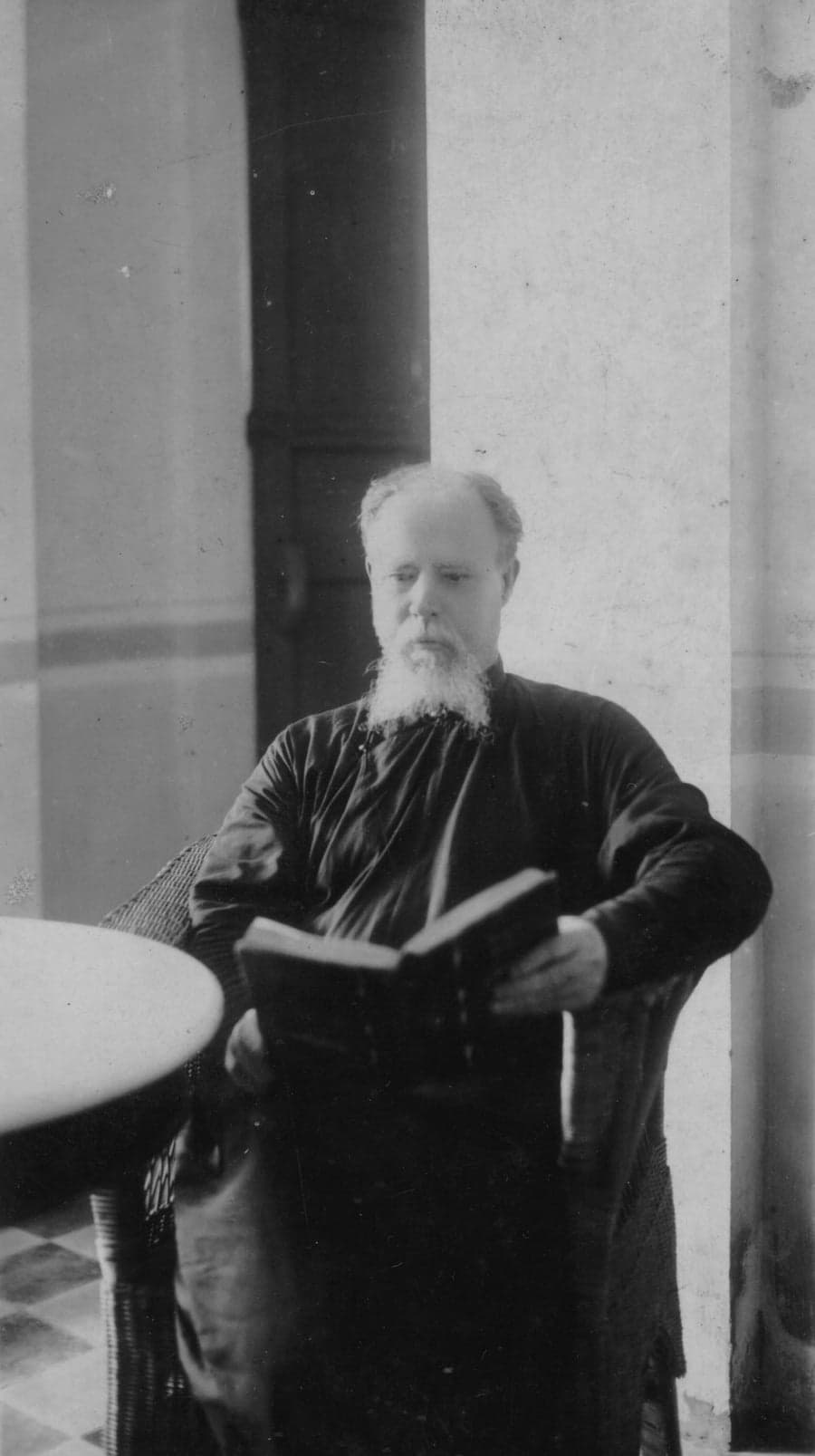 Chân dung Lm. Henri Bar (Cố Bạch - MEP)