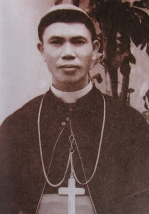Chân dung Đức cha Simon Hòa Nguyễn Văn Hiền